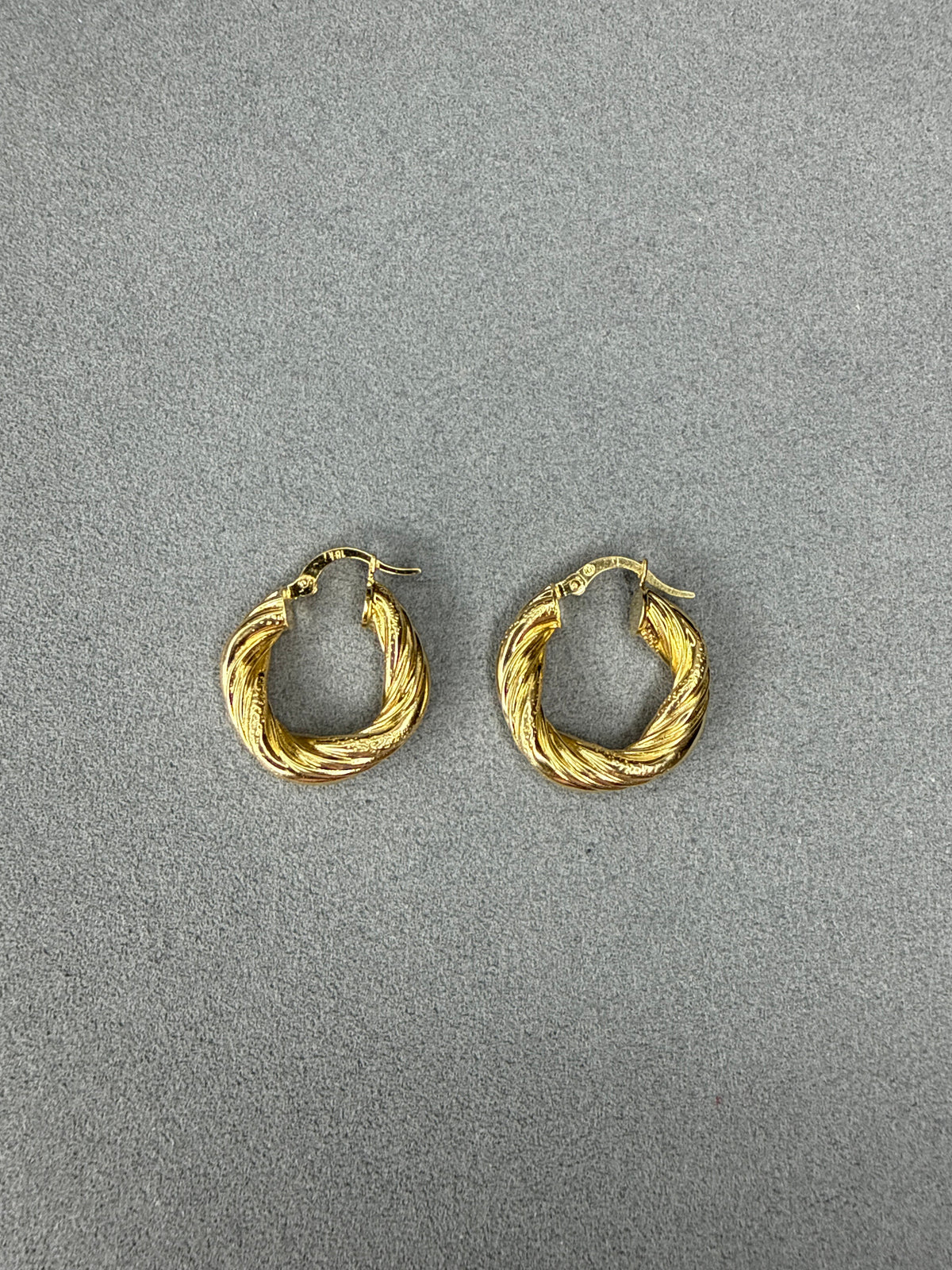 Aretes de oro Italiano 18k