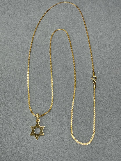 Dije estrella de David Italiano especial 18k