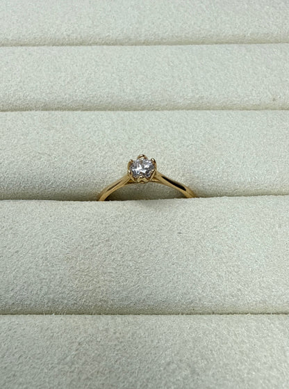 Anillo de circon blanco Talla 6 Nacional 18k