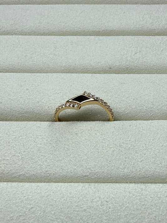Anillo de circon  Talla 5  Nacional 18k