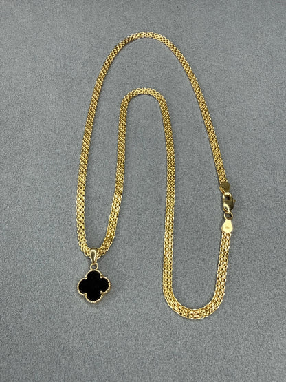Dije trébol negro Nacional 18k