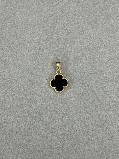 Dije trébol negro Nacional 18k