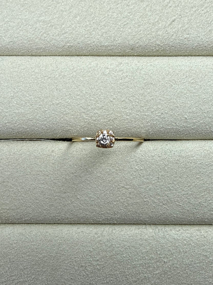 Anillo de circon blanco Talla 5 1/2 Nacional 18k