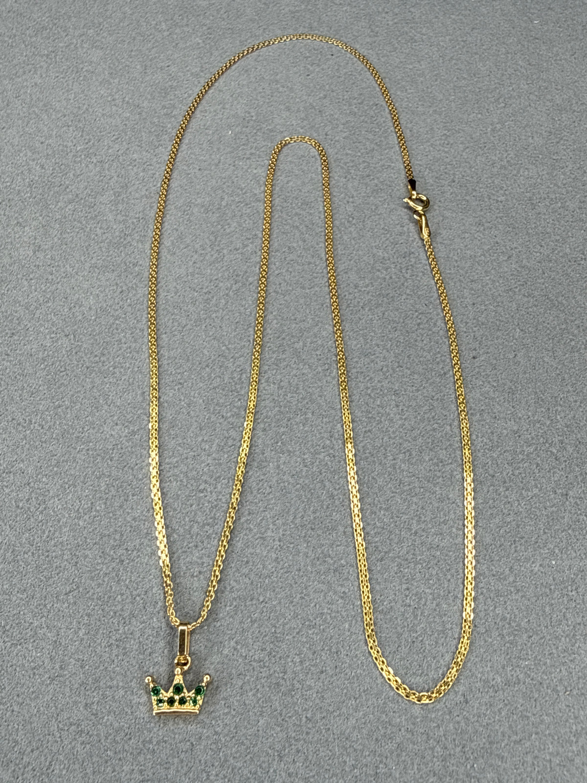 Corona de circon verde Italiano especial 18k