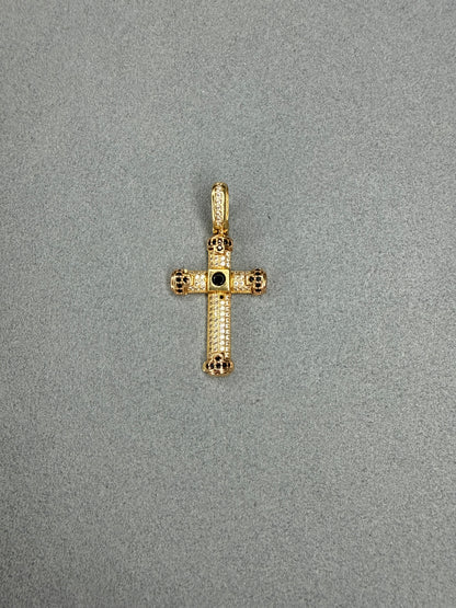 Cruz de circon blanco y negro Nacional especial 18k