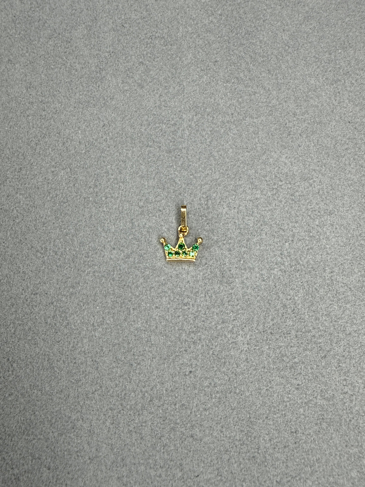 Corona de circon verde Italiano especial 18k