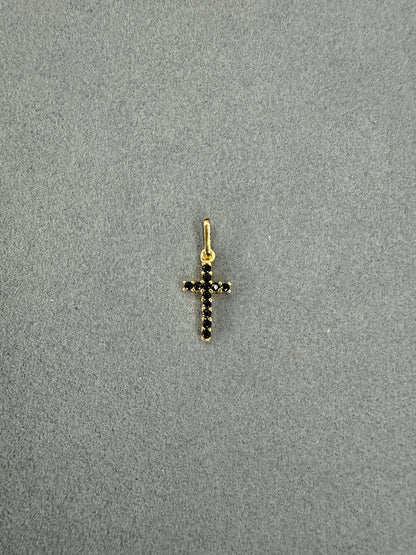 Dije Cruz de circon negro Italiano 18k
