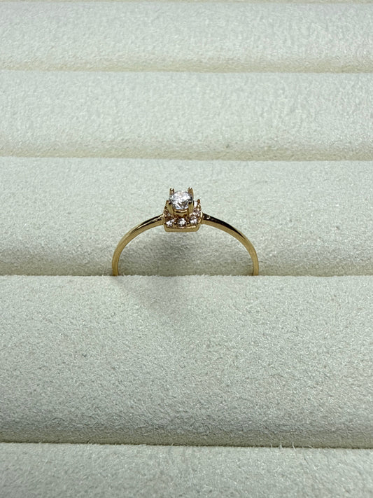 Anillo de circon blanco Talla 5 1/2 Nacional 18k